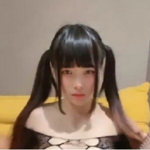 顶级尤物！双马尾美少女连体网袜道具放飞自我[1V+1.03GB][百度盘]